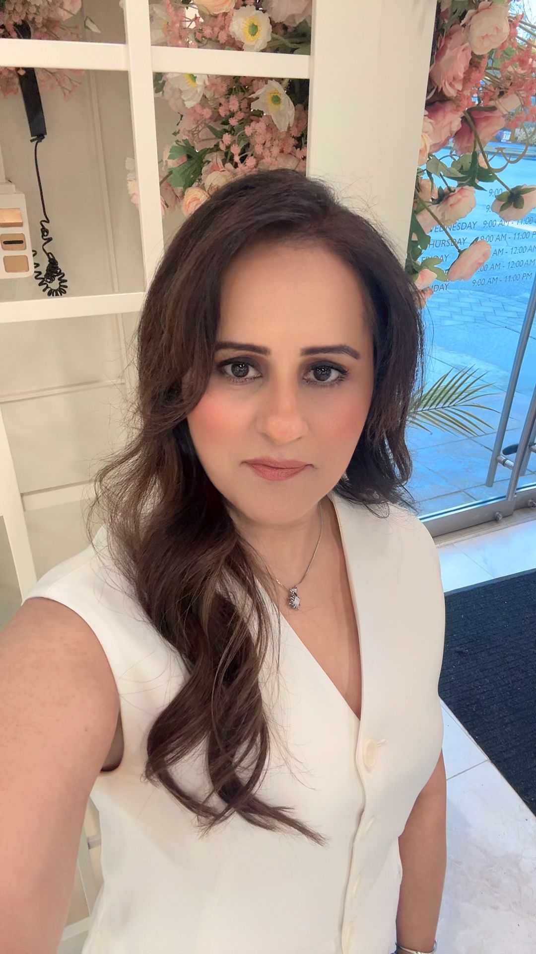 Valour Mir, postpartum doula in Surrey, BC